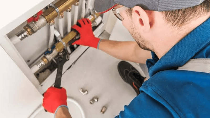 What Kitec Plumbing Problems Should You Fix Before the Waterdown Winter?